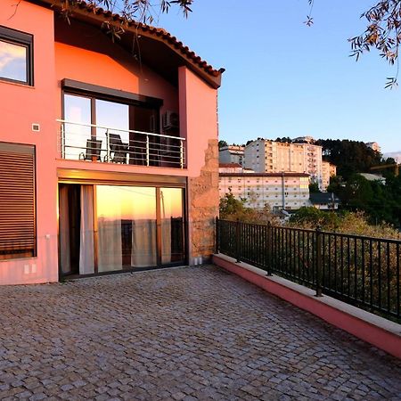 T1 Com Cozinha E Vista Magnifica No Centro De Seia Leilighet Eksteriør bilde